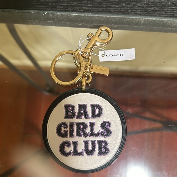 Coach Disney Evil Queen / Bad Girls Club Set - Picture 12 of 12